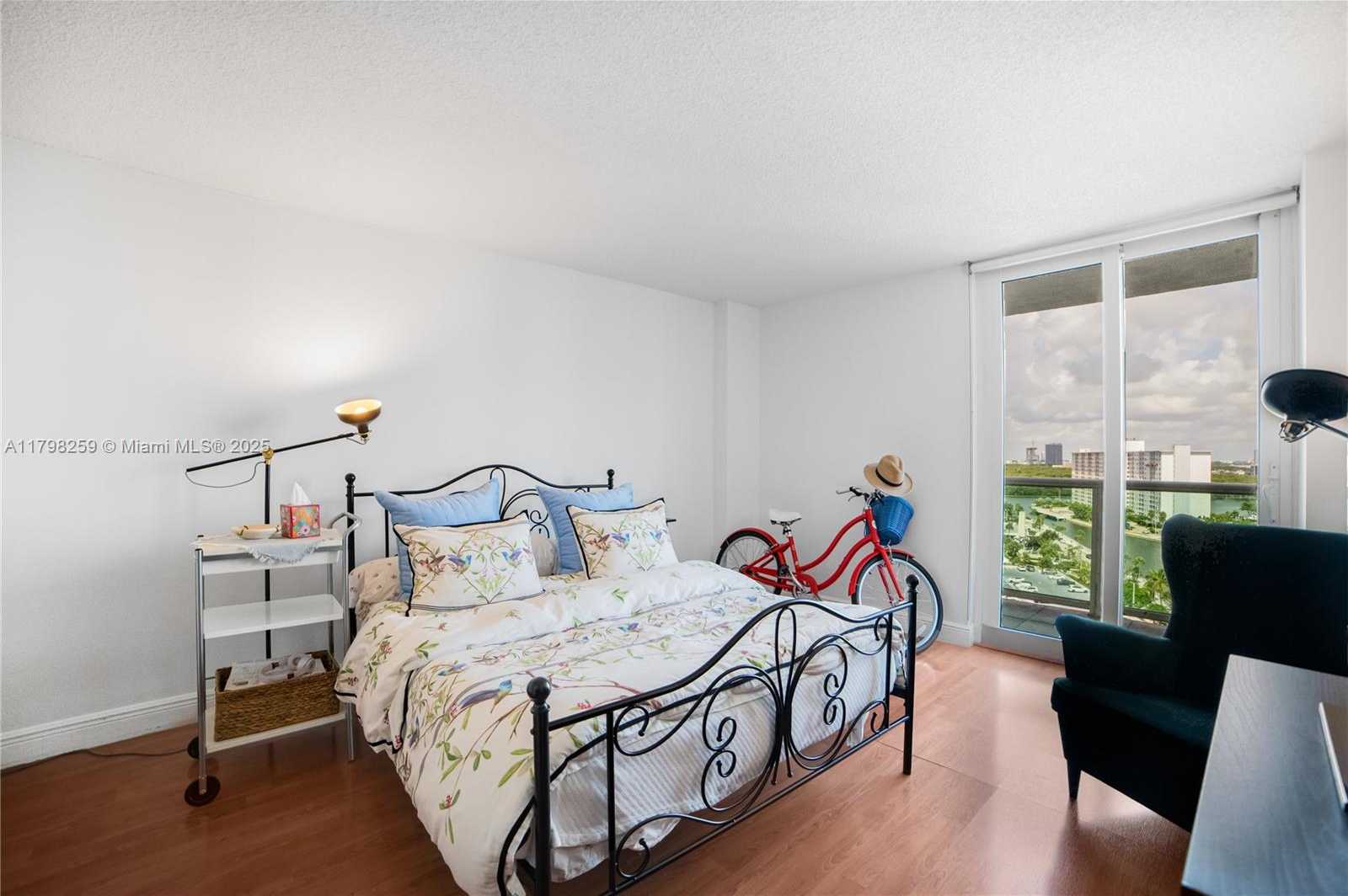 Small Image of 100 NORTH WEST BAYVIEW DR #1502, Sunny Isles Beach Number 12