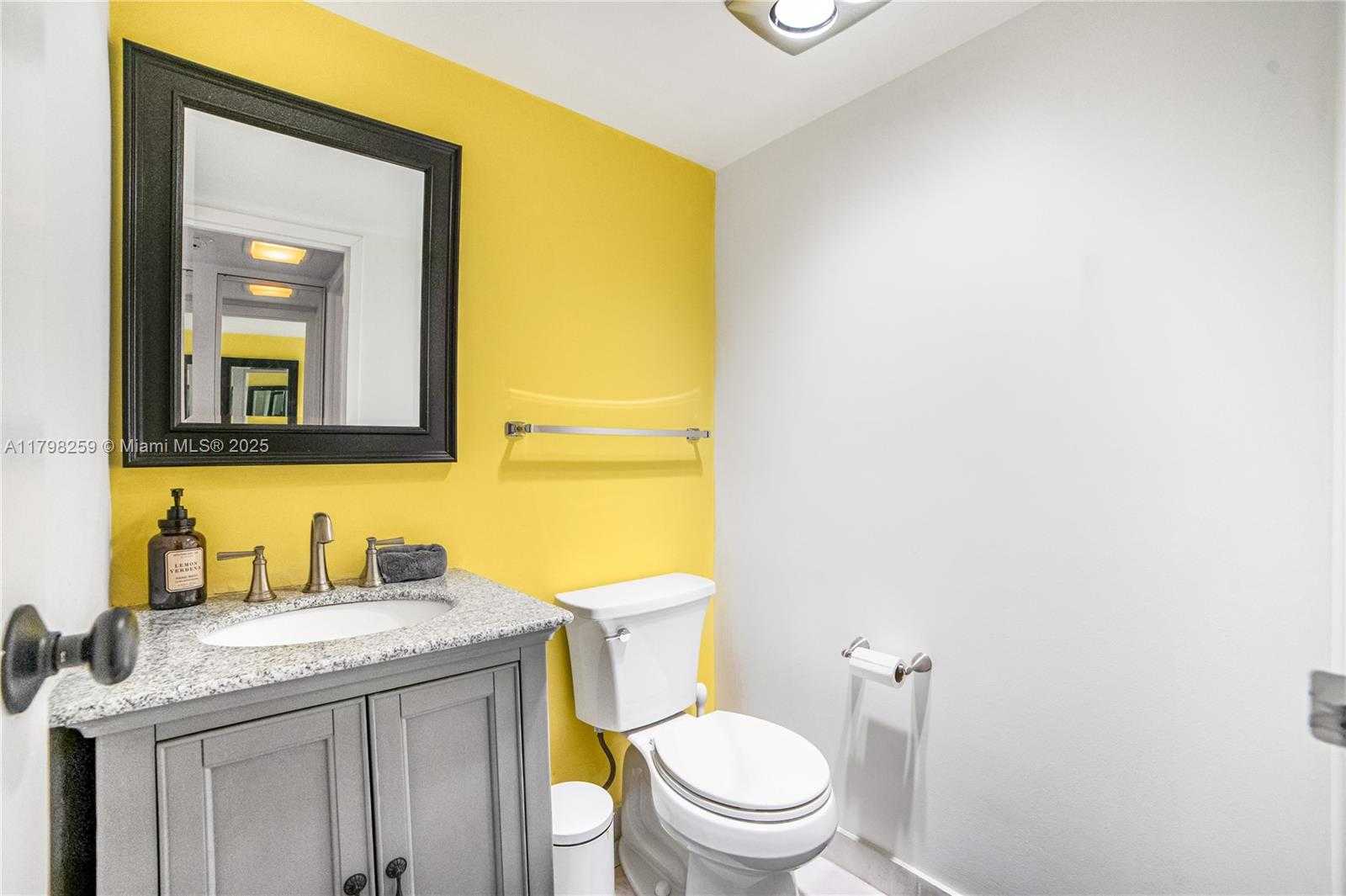 Small Image of 100 NORTH WEST BAYVIEW DR #1502, Sunny Isles Beach Number 18