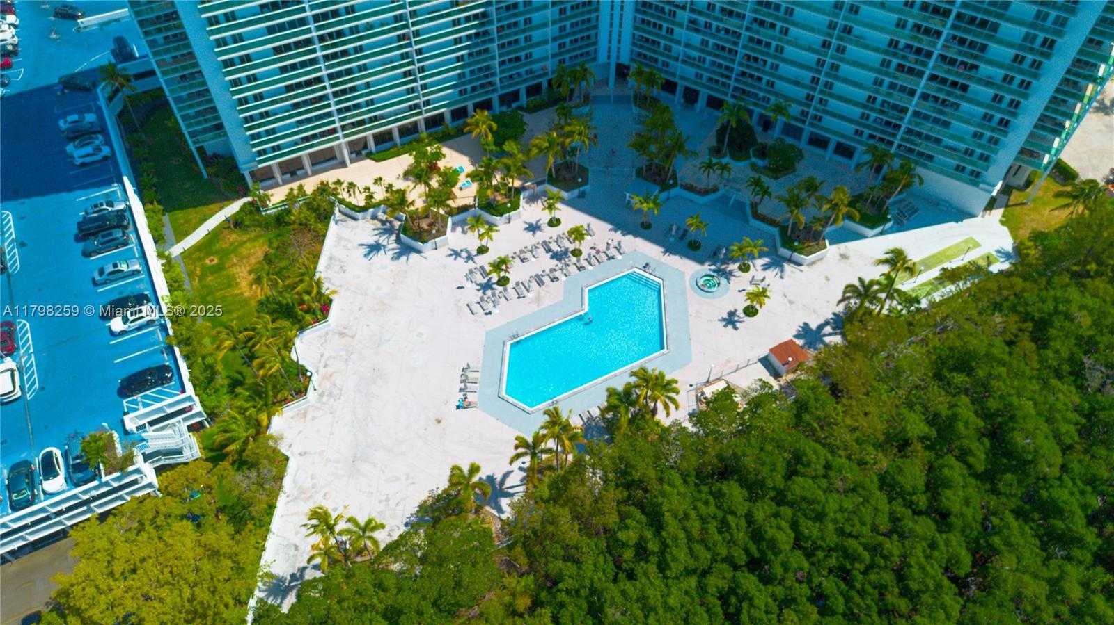 Small Image of 100 NORTH WEST BAYVIEW DR #1502, Sunny Isles Beach Number 34
