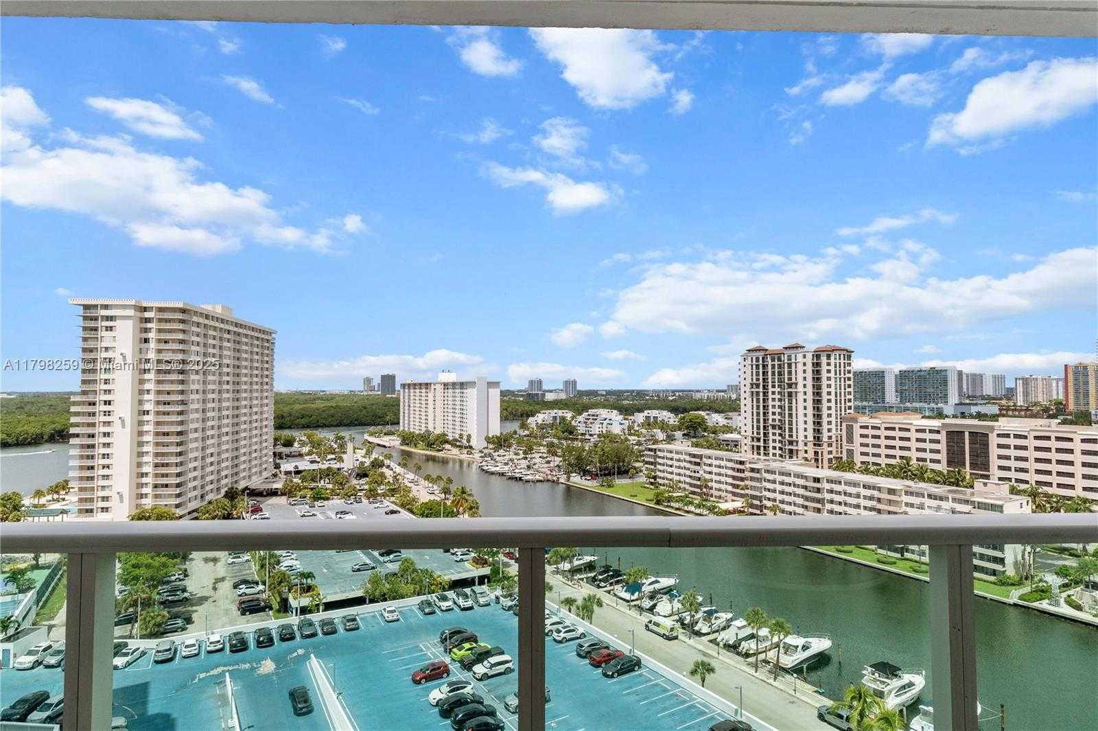 Small Image of 100 BAYVIEW DR #1502, Sunny Isles Beach Number 45