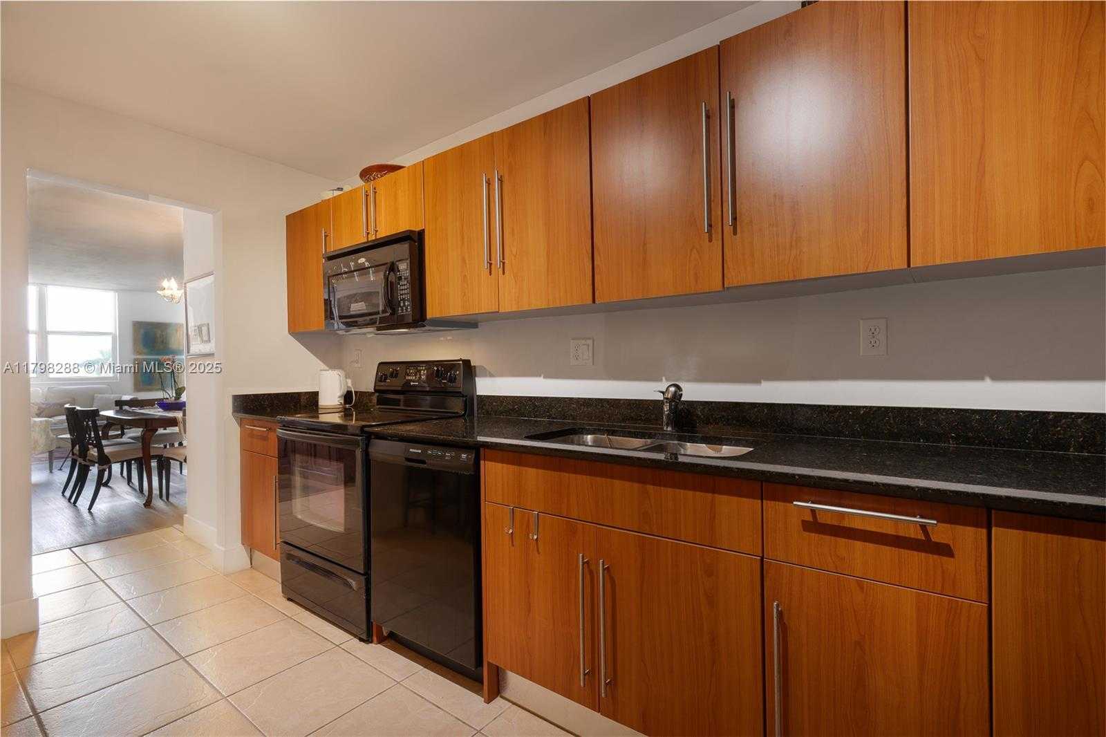 Small Image of 3001 SOUTH OCEAN DR #443, Hollywood Number 10