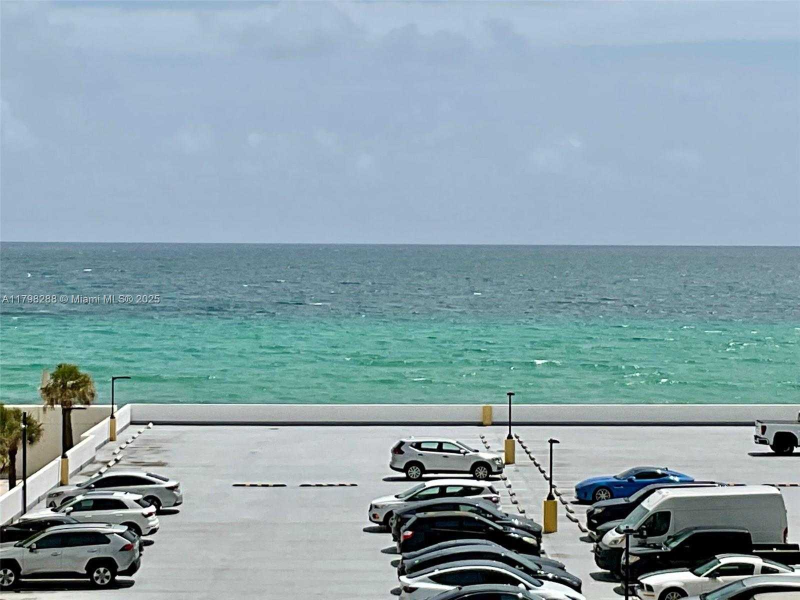 Small Image of 3001 SOUTH OCEAN DR #443, Hollywood Number 23