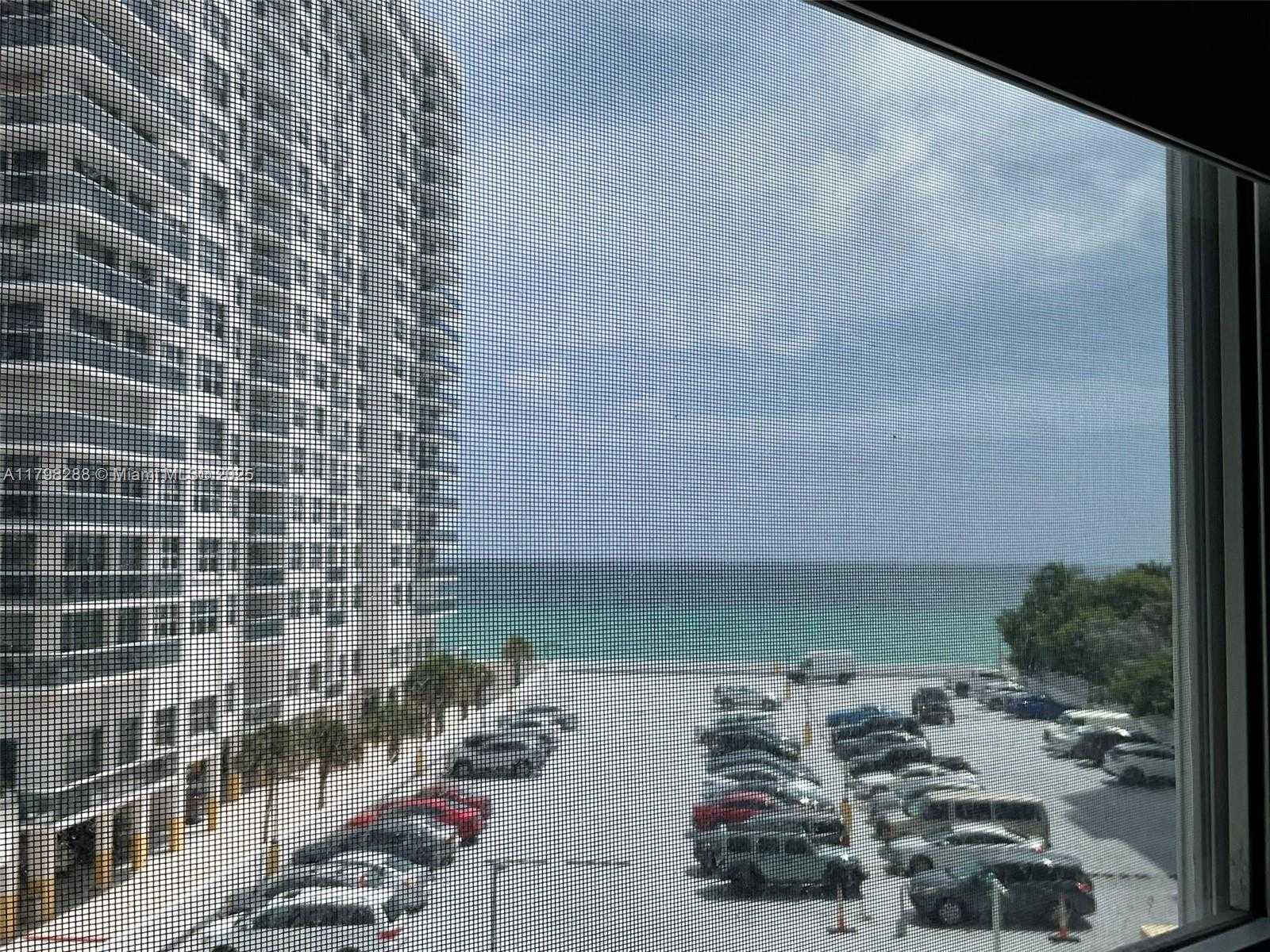 Small Image of 3001 SOUTH OCEAN DR #443, Hollywood Number 26