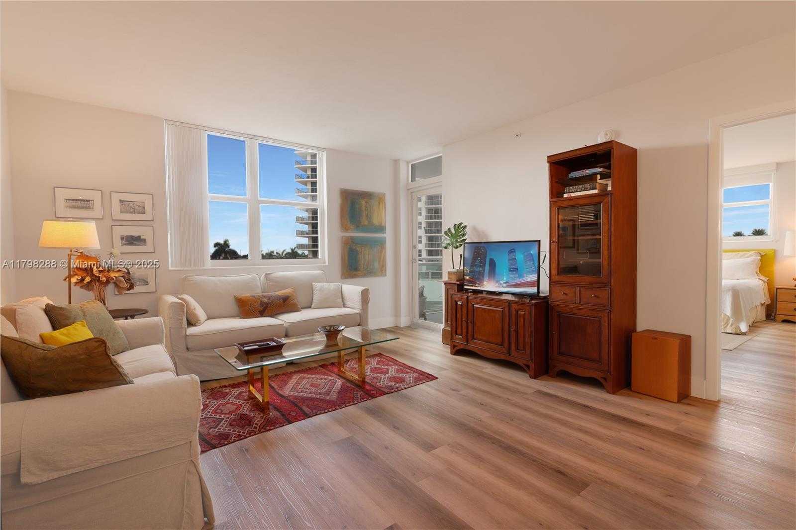 Small Image of 3001 SOUTH OCEAN DR #443, Hollywood Number 4