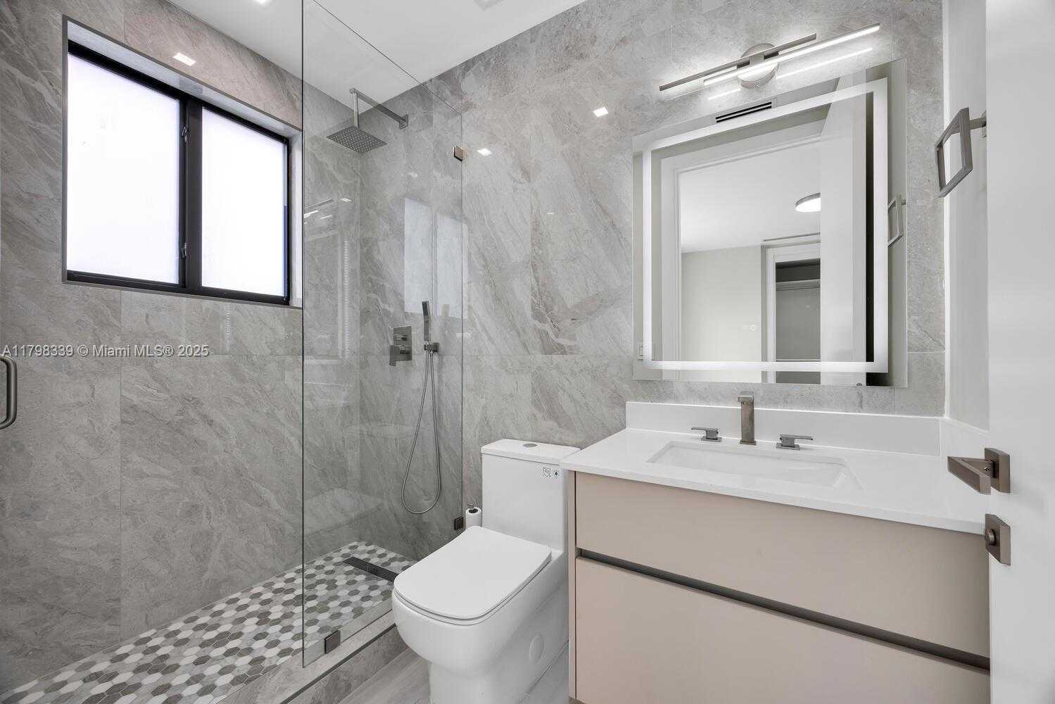 Small Image of 3224 ELIZABETH ST #3224, Miami Number 22