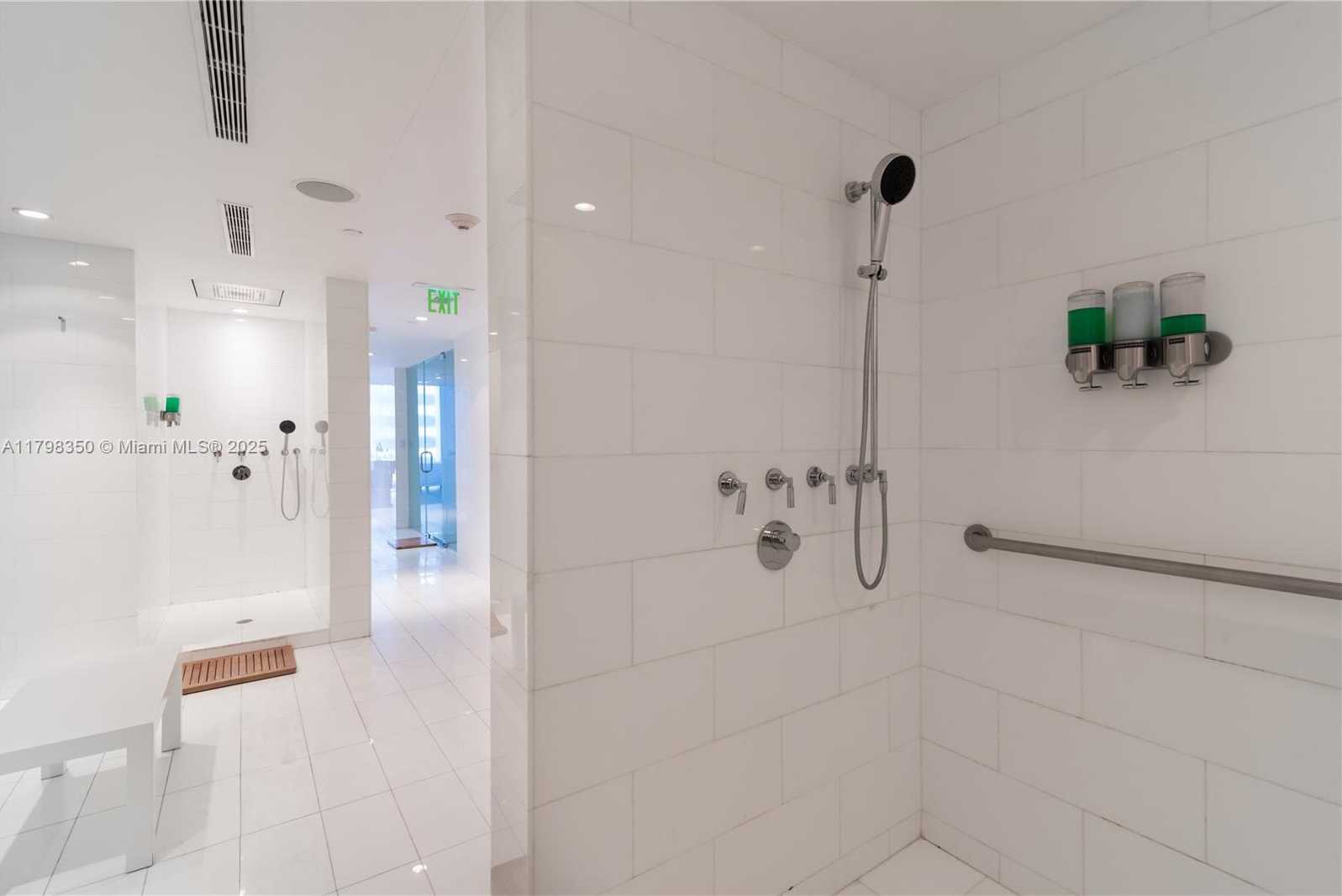 Small Image of 1040 BISCAYNE BLVD #3007, Miami Number 26