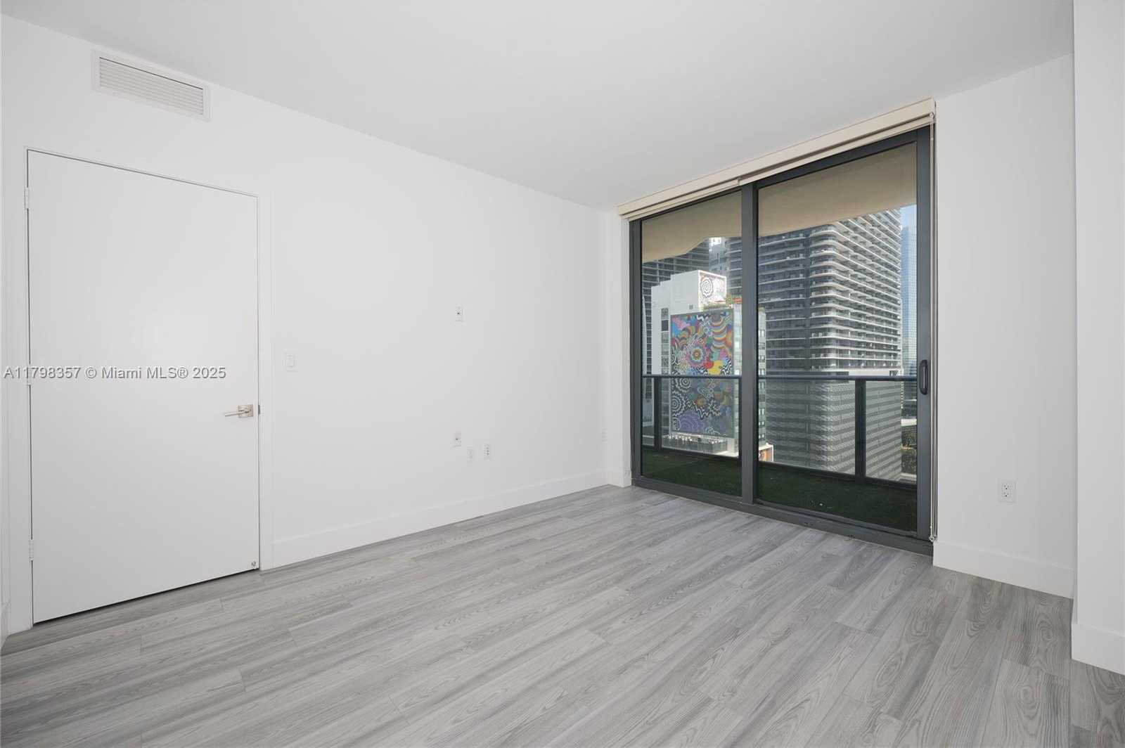 Small Image of 45 #1504, Miami Number 17