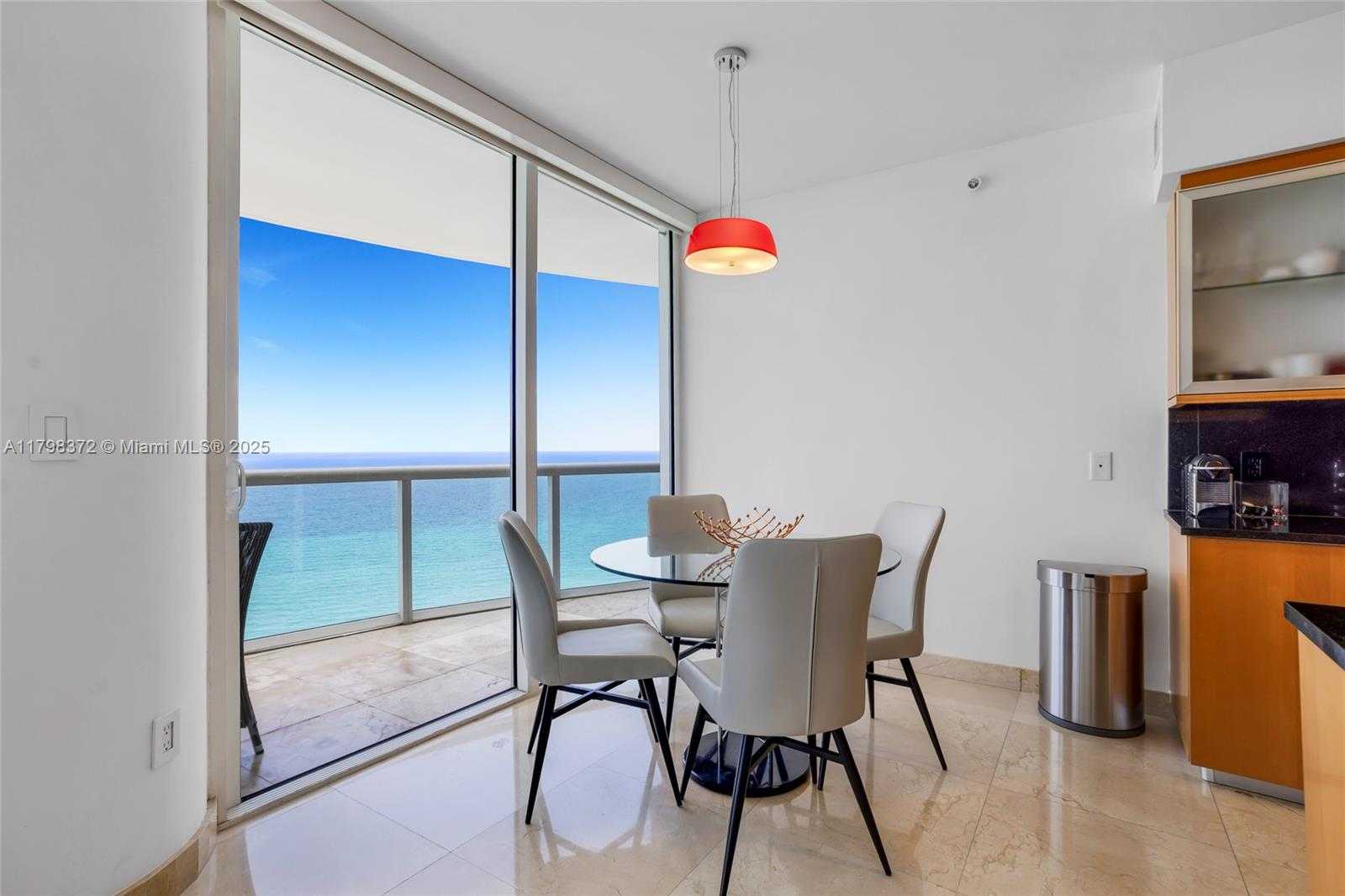 Small Image of 6365 COLLINS AVE #3202, Miami Beach Number 12