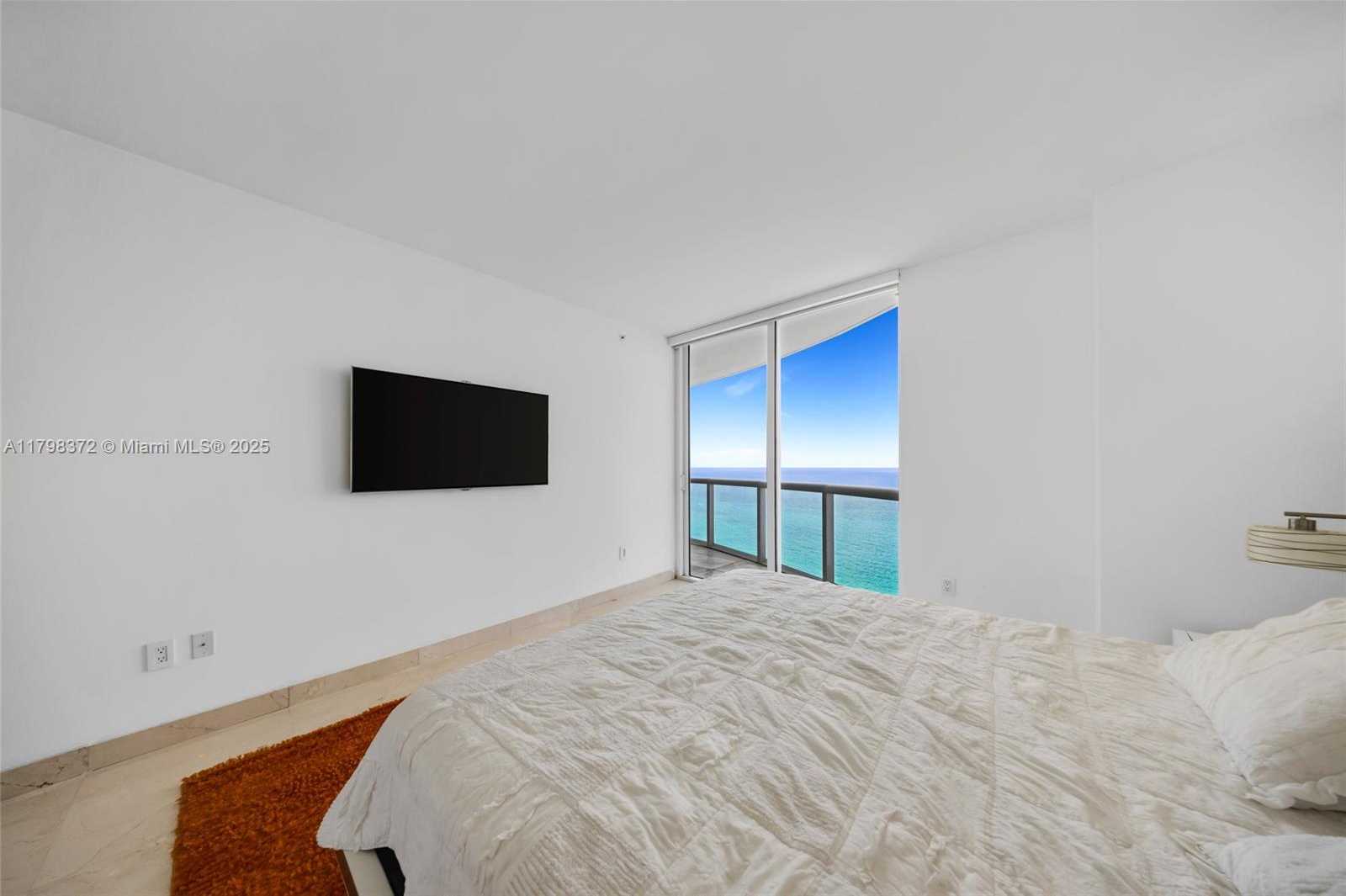 Small Image of 6365 COLLINS AVE #3202, Miami Beach Number 20