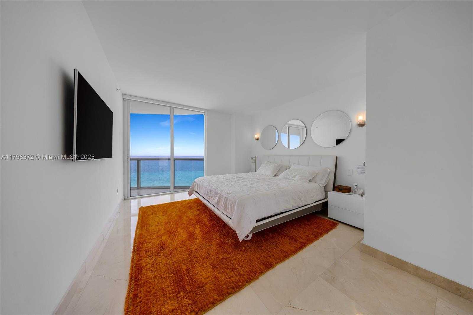 Small Image of 6365 COLLINS AVE #3202, Miami Beach Number 22
