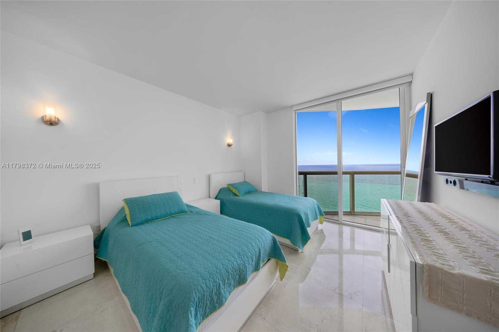Small Image of 6365 COLLINS AVE #3202, Miami Beach Number 29