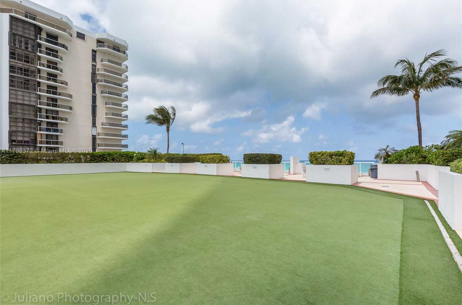 Small Image of 6365 COLLINS AVE #3202, Miami Beach Number 39
