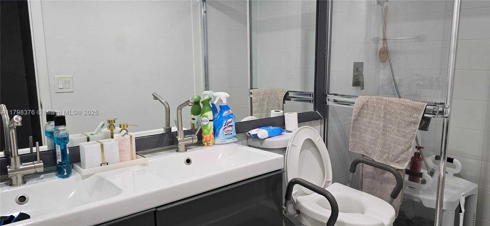 Small Image of 2851 NORTH EAST 183RD ST #1406E, Aventura Number 17