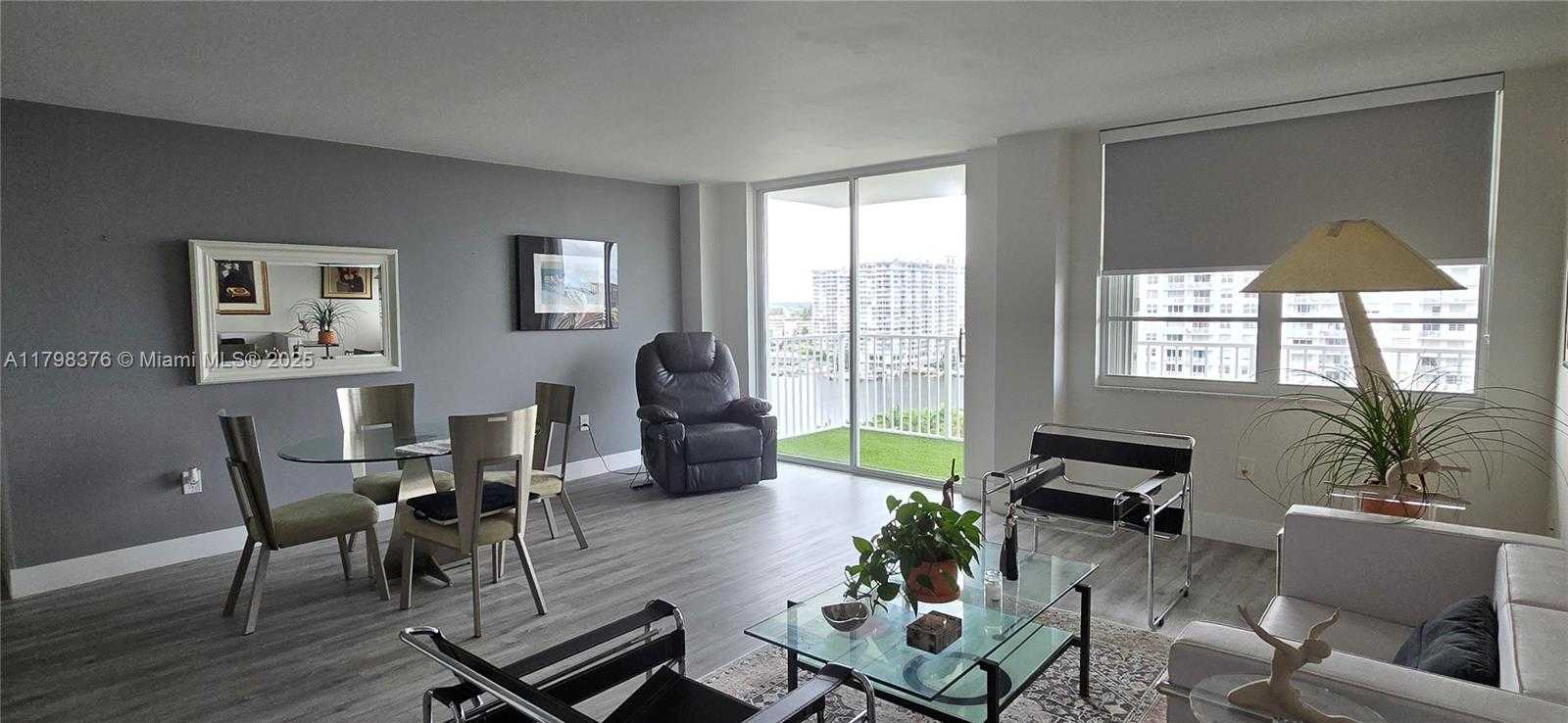 Small Image of 2851 NORTH EAST 183RD ST #1406E, Aventura Number 3