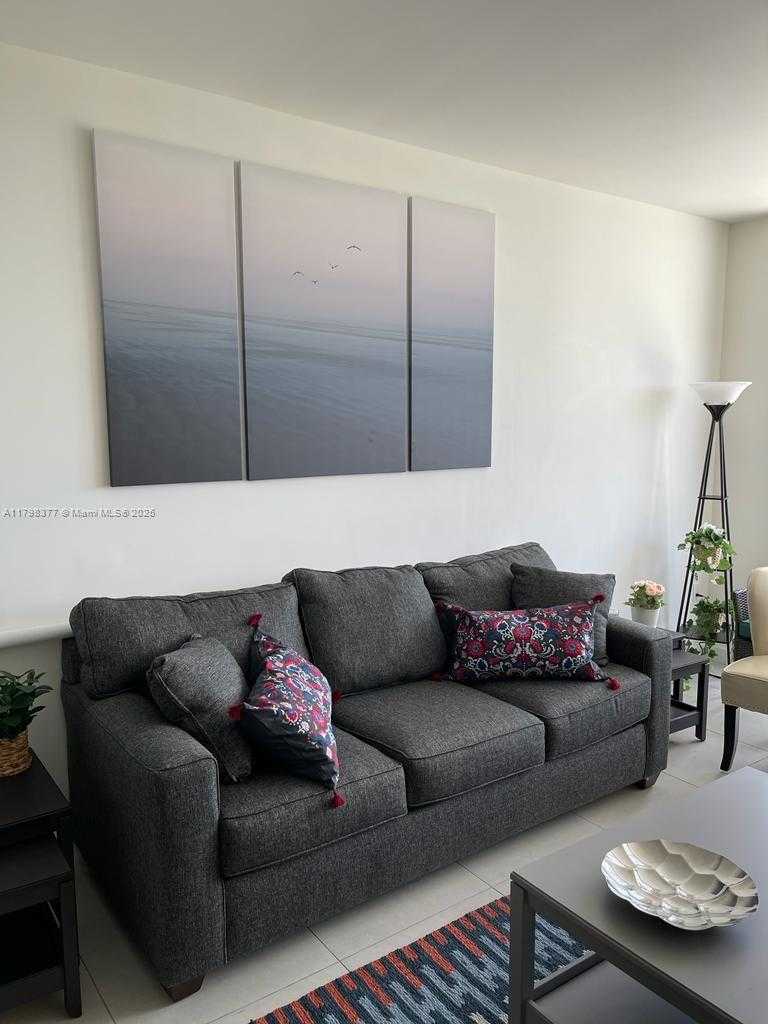 Small Image of 5350 NORTH WEST 84TH AVE #1014, Doral Number 4