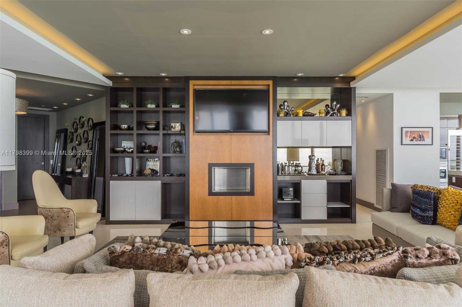 Small Image of 9703 COLLINS AVE #2100, Bal Harbour Number 3