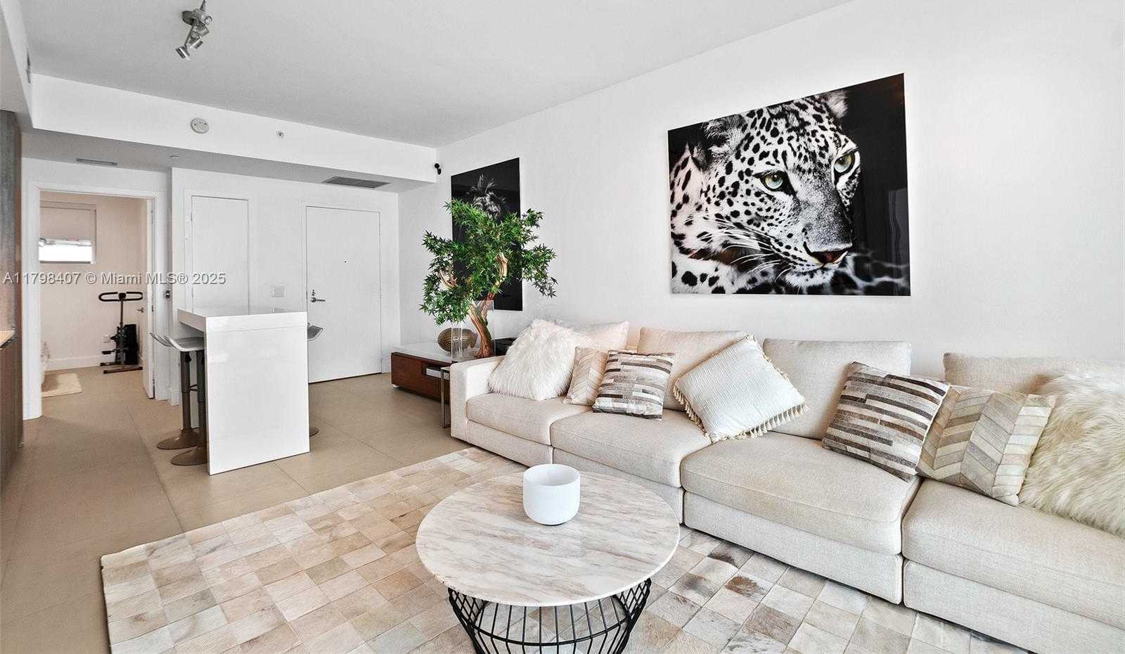 Small Image of 2900 NORTH EAST 7TH AVE #4406, Miami Number 15