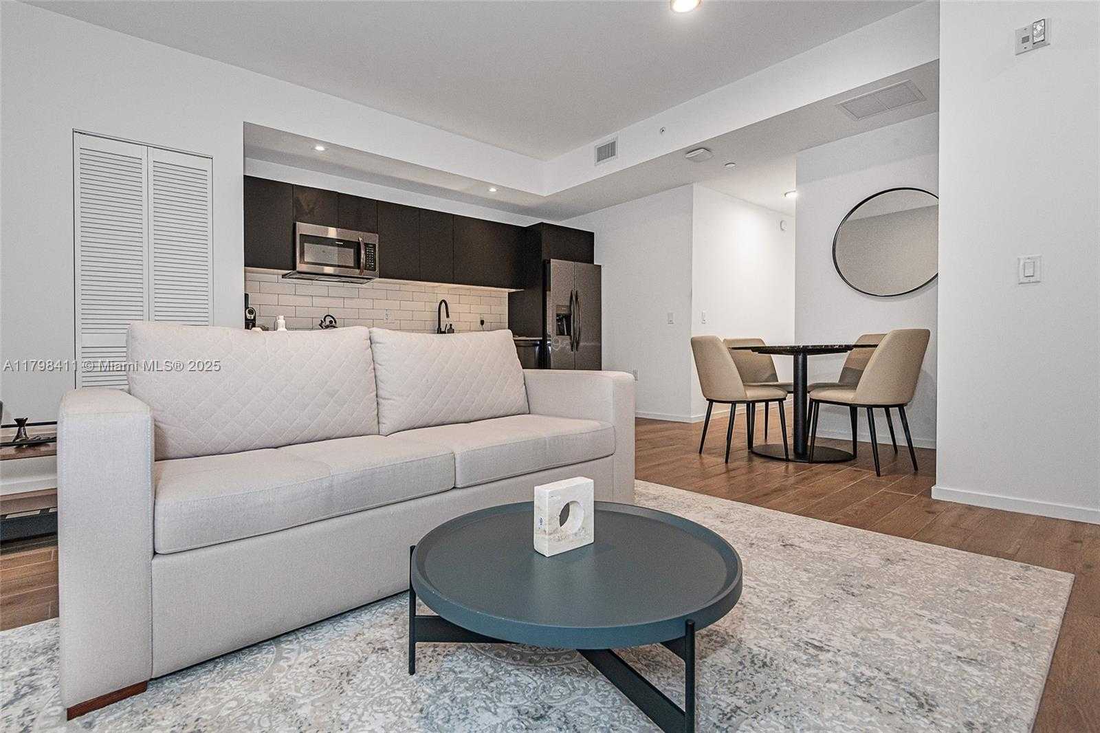 Small Image of 398 NORTH EAST 5TH ST #2415, Miami Number 16