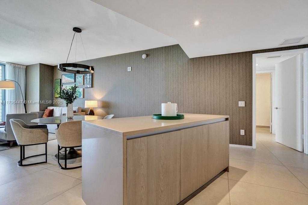 Small Image of 4111 SOUTH OCEAN DR #2803, Hollywood Number 10