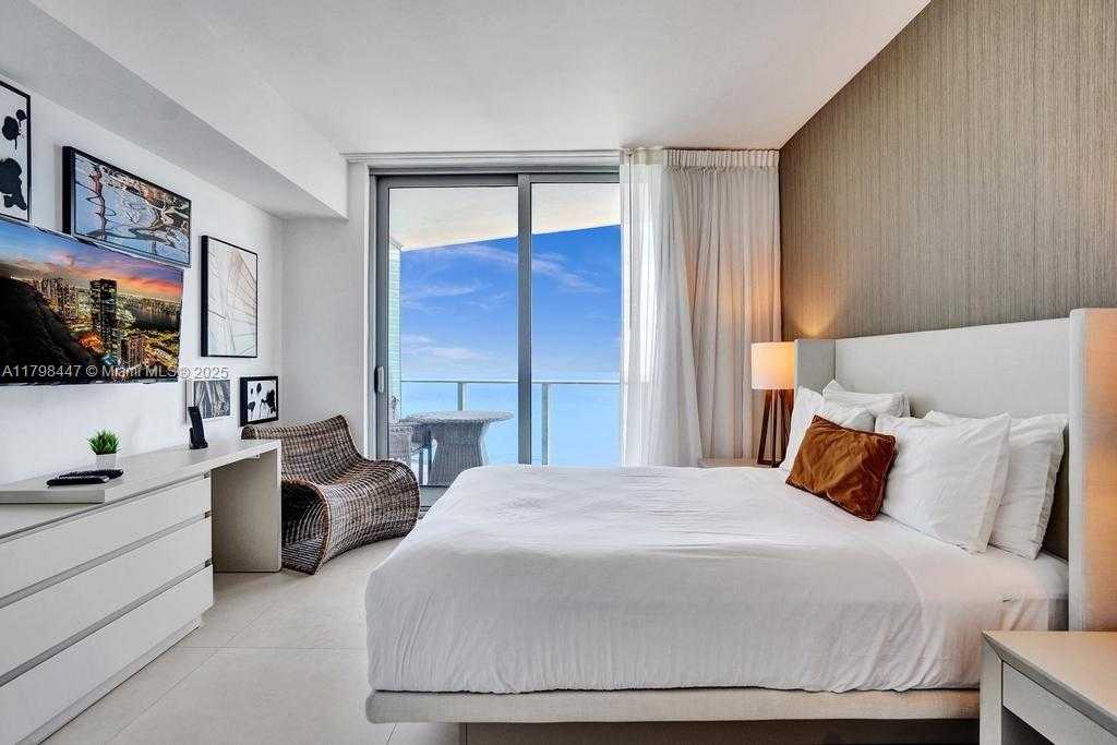 Small Image of 4111 SOUTH OCEAN DR #2803, Hollywood Number 15