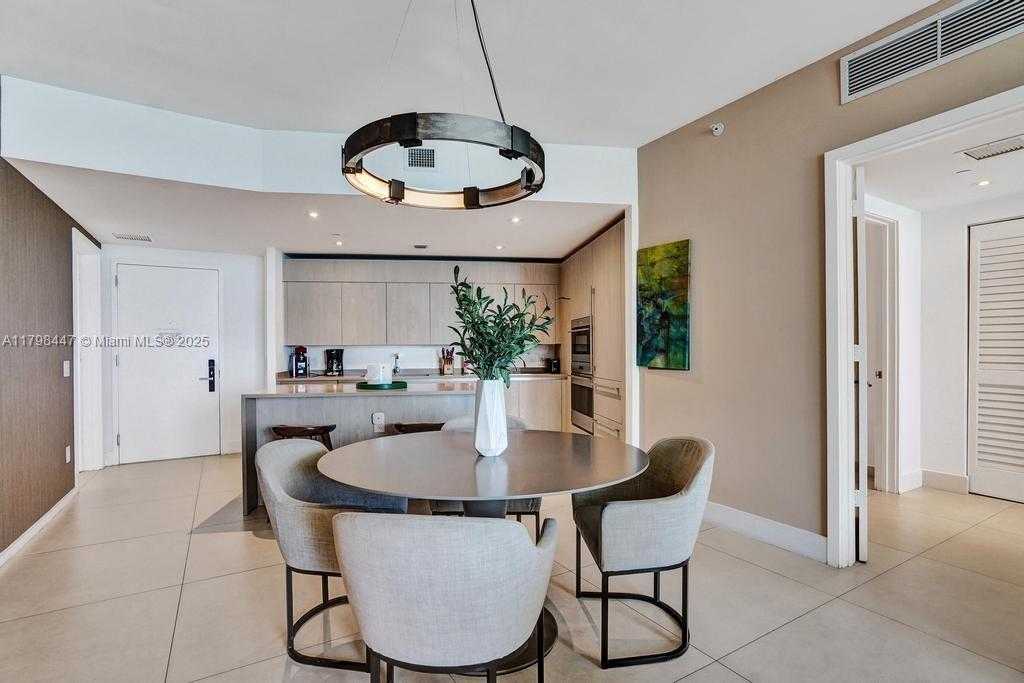 Small Image of 4111 SOUTH OCEAN DR #2803, Hollywood Number 2
