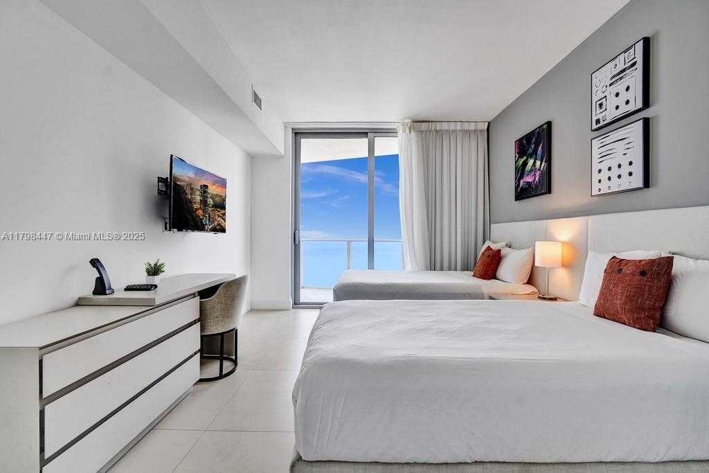 Small Image of 4111 SOUTH OCEAN DR #2803, Hollywood Number 21