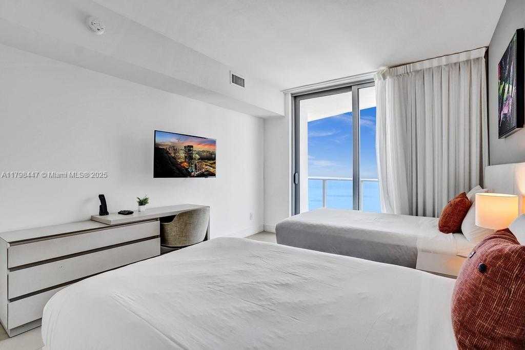 Small Image of 4111 SOUTH OCEAN DR #2803, Hollywood Number 22