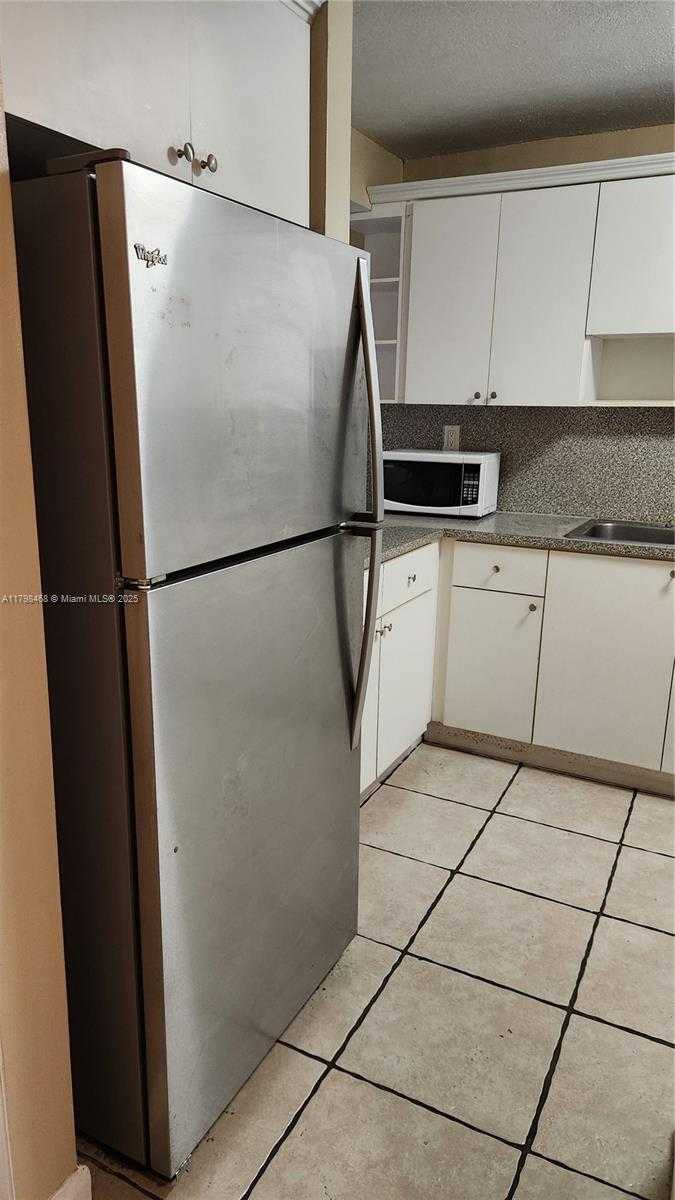 Small Image of 1810 WEST 56TH ST #3420, Hialeah Number 14