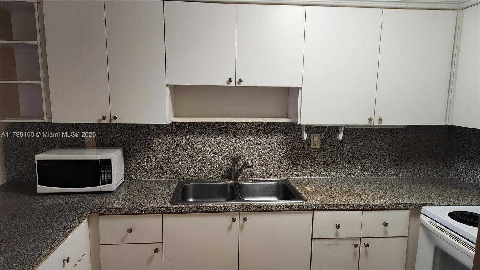 Small Image of 1810 WEST 56TH ST #3420, Hialeah Number 15