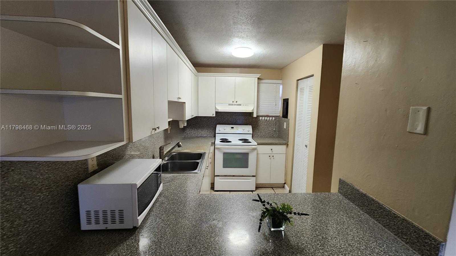 Small Image of 1810 WEST 56TH ST #3420, Hialeah Number 19