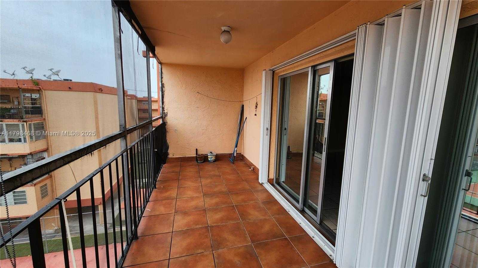 Small Image of 1810 WEST 56TH ST #3420, Hialeah Number 22