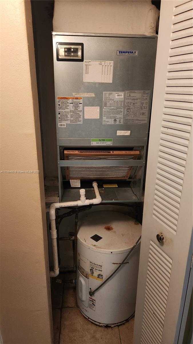 Small Image of 1810 WEST 56TH ST #3420, Hialeah Number 23