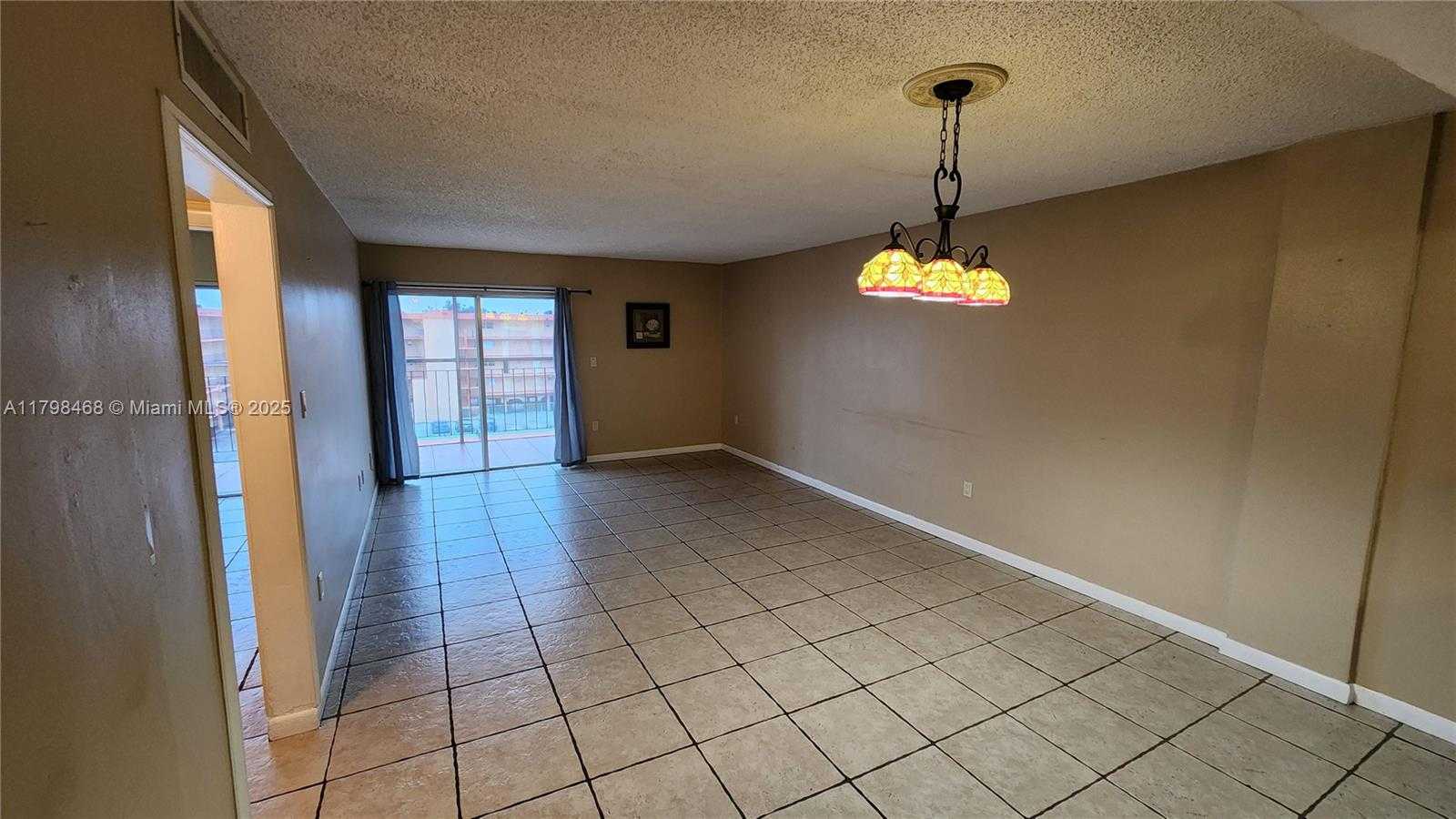 Small Image of 1810 WEST 56TH ST #3420, Hialeah Number 4