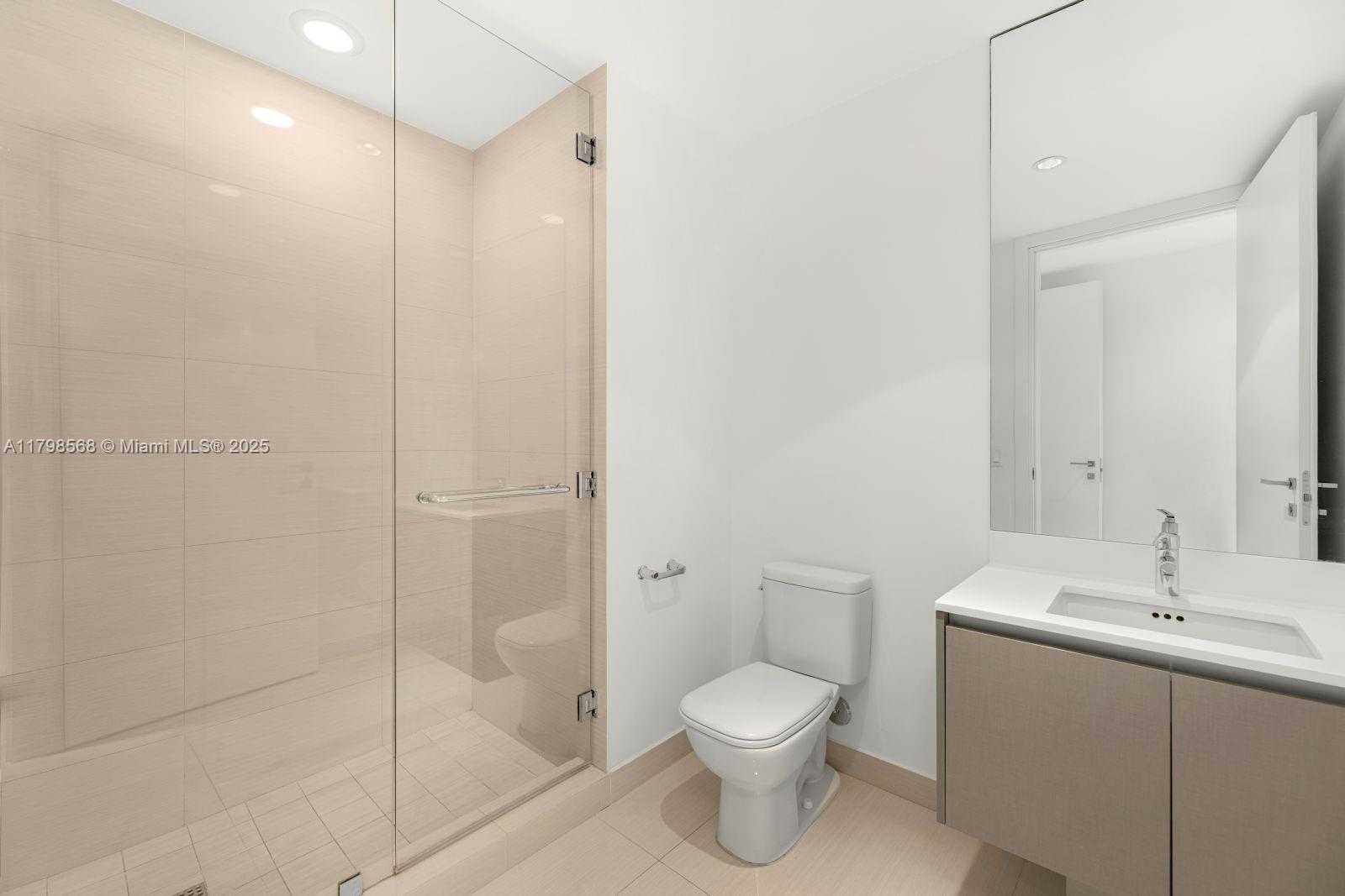Small Image of 3300 NORTH EAST 188TH ST #217, Aventura Number 16