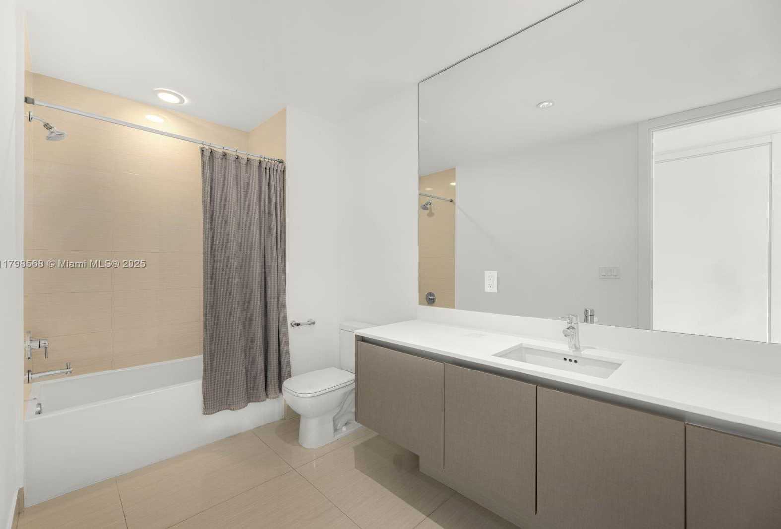 Small Image of 3300 NORTH EAST 188TH ST #217, Aventura Number 17