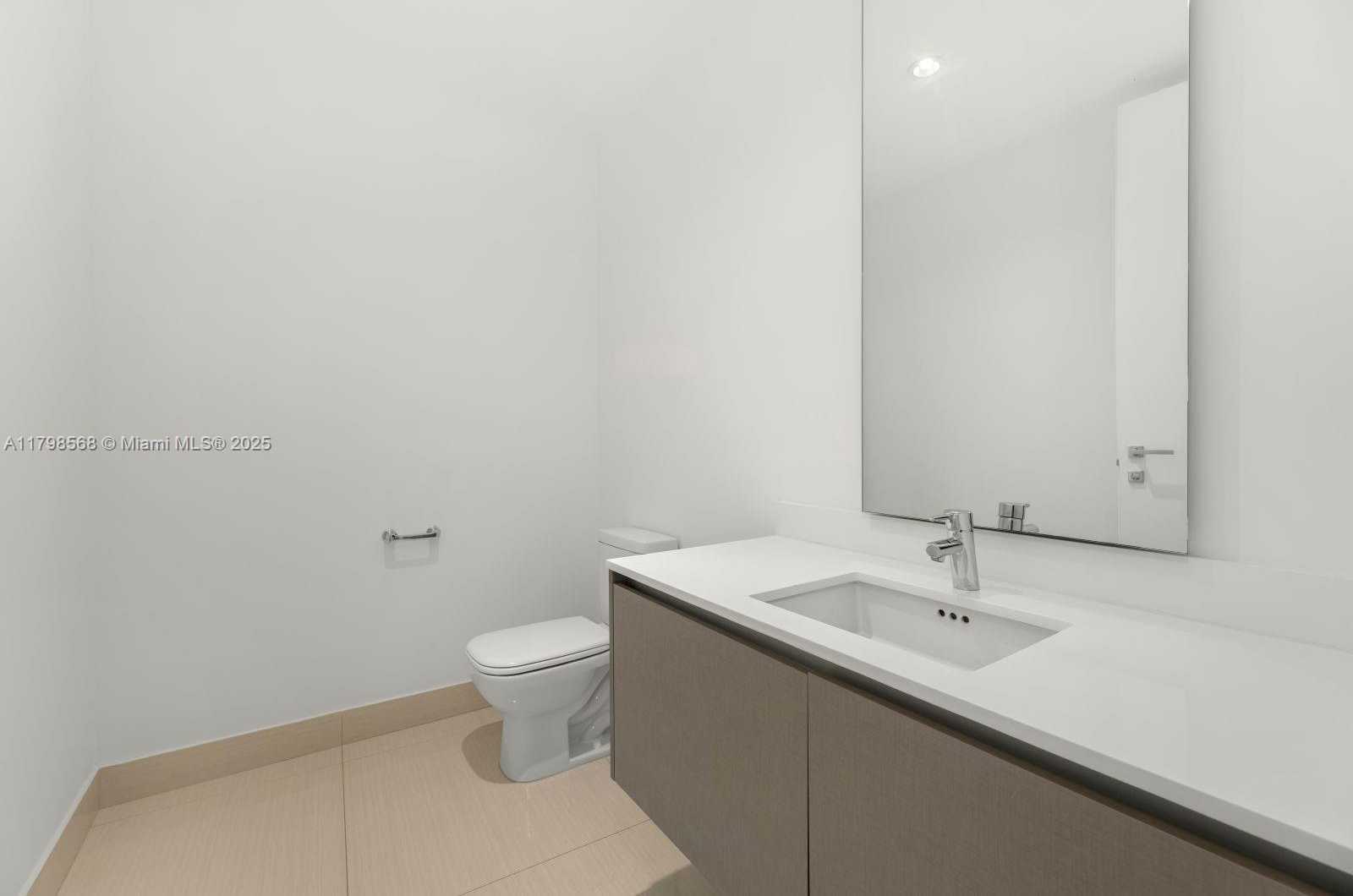 Small Image of 3300 NORTH EAST 188TH ST #217, Aventura Number 19