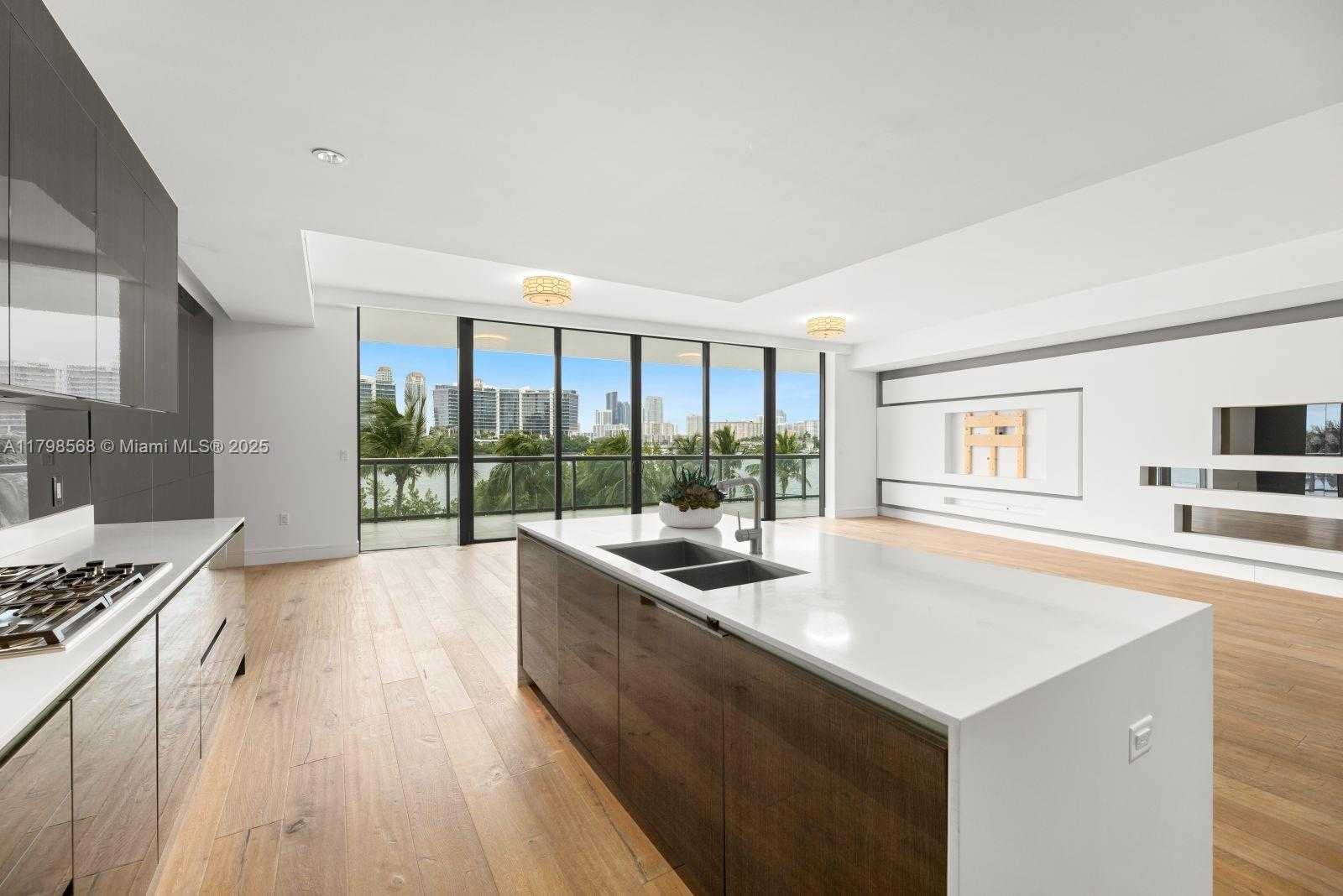 Small Image of 3300 NORTH EAST 188TH ST #217, Aventura Number 24