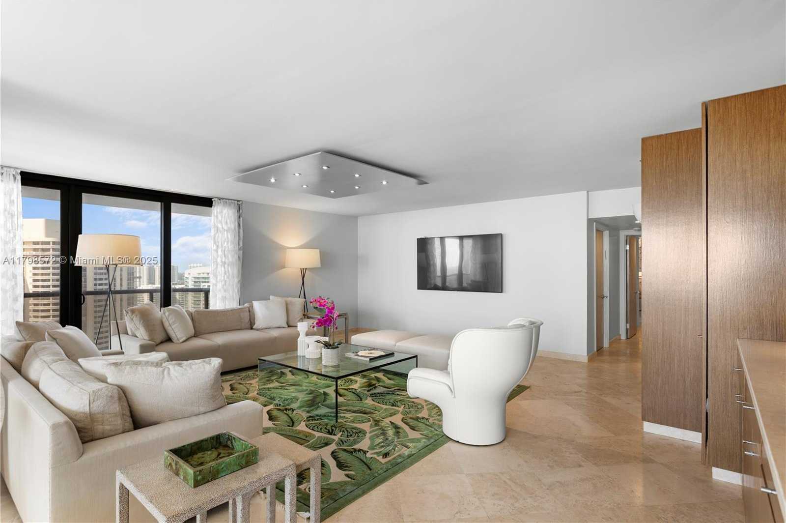 Small Image of 19667 TURNBERRY WAY #27-K, Aventura Number 10