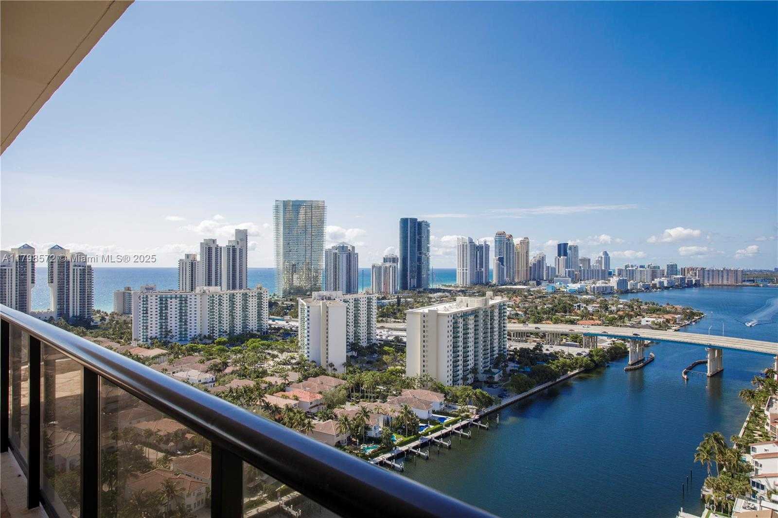 Small Image of 19667 TURNBERRY WAY #27-K, Aventura Number 22