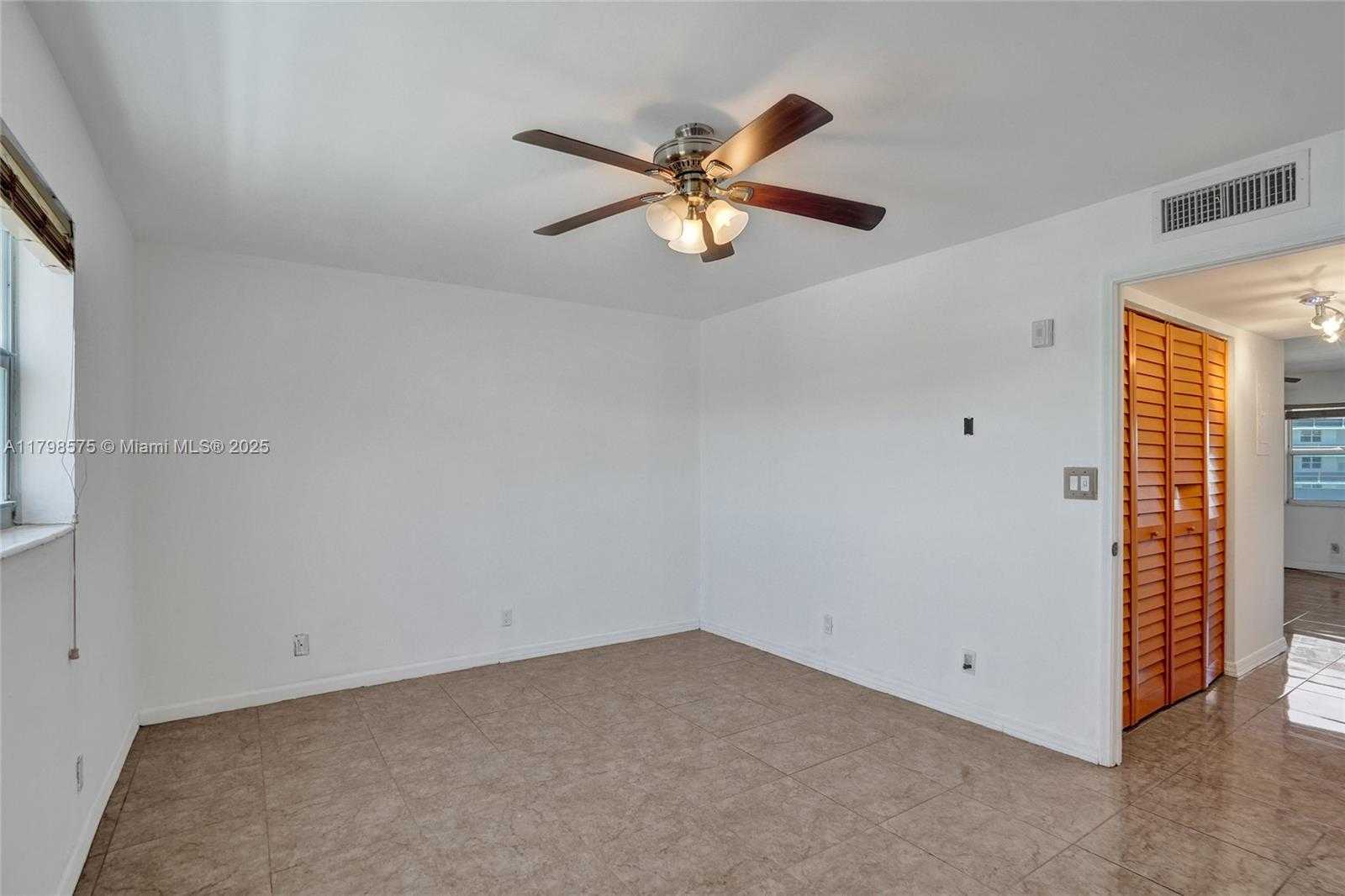 Small Image of 2840 NORTH EAST 14TH ST CSWY #408A, Pompano Beach Number 23