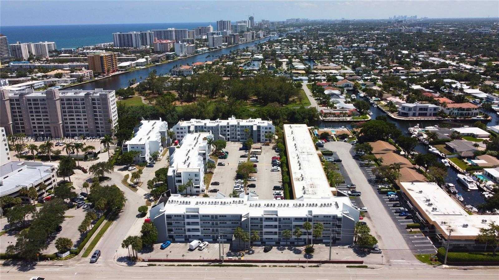 Small Image of 2840 NORTH EAST 14TH ST CSWY #408A, Pompano Beach Number 34