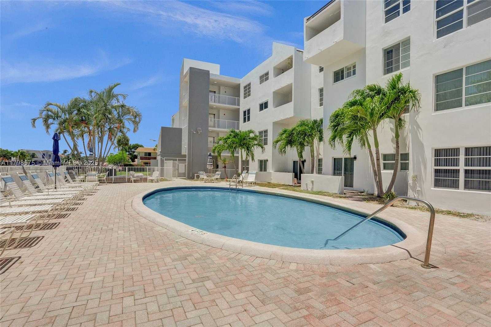 Small Image of 2840 NORTH EAST 14TH ST CSWY #408A, Pompano Beach Number 5