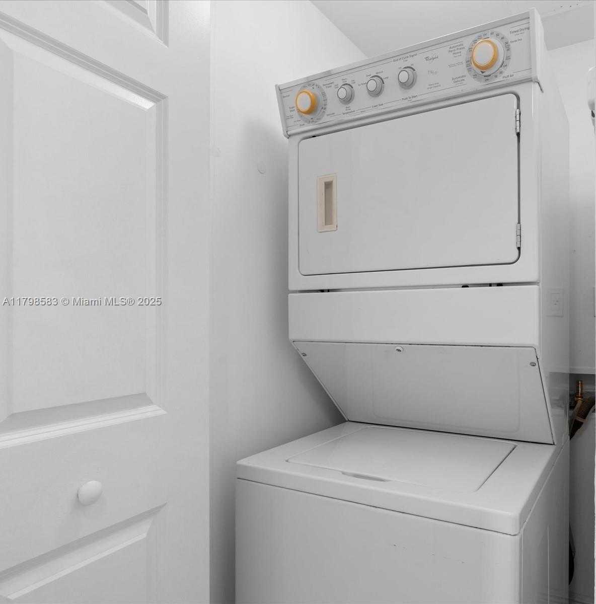 Small Image of 1745 EAST HALLANDALE BEACH BLVD #2007W, Hallandale Beach Number 39