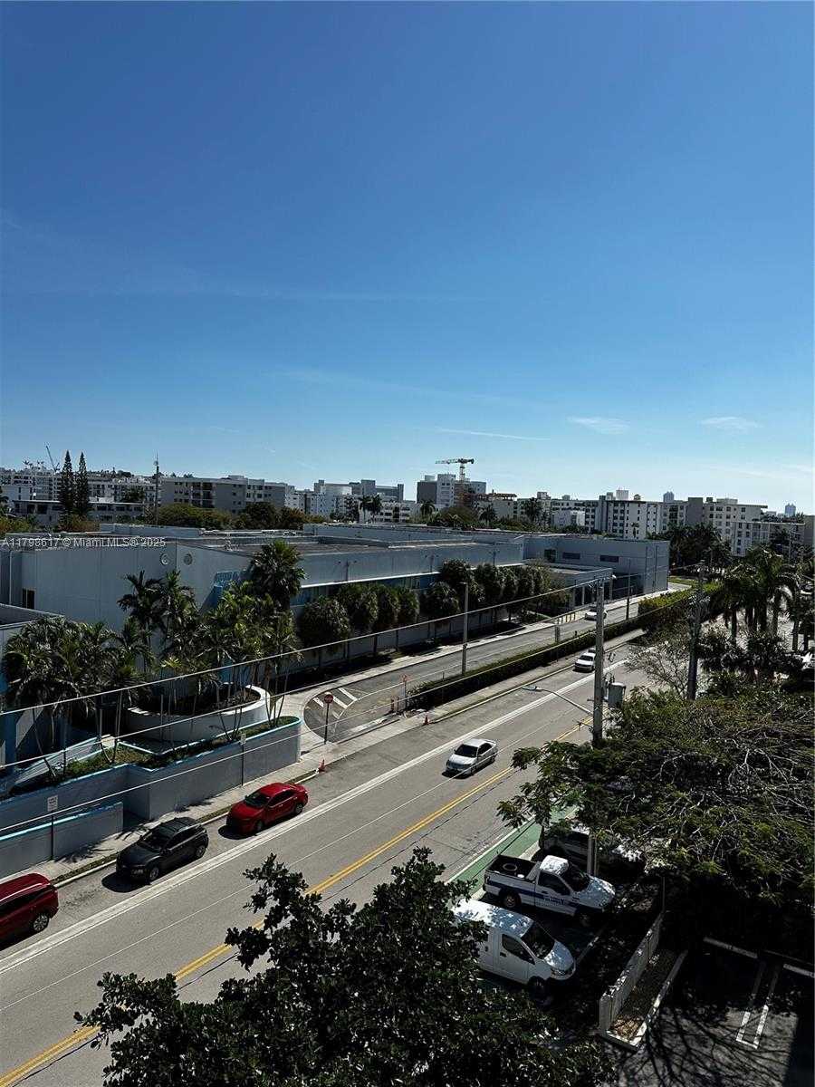 Small Image of 9500 WEST BAY HARBOR DR #6F, Bay Harbor Islands Number 2
