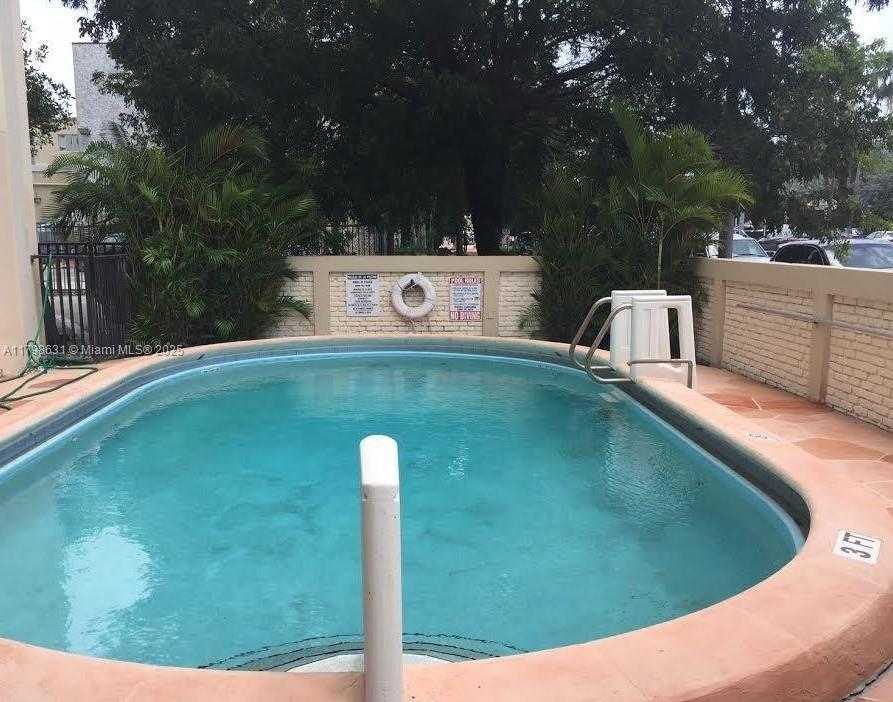 Small Image of 1100 ALTON RD #3D, Miami Beach Number 14