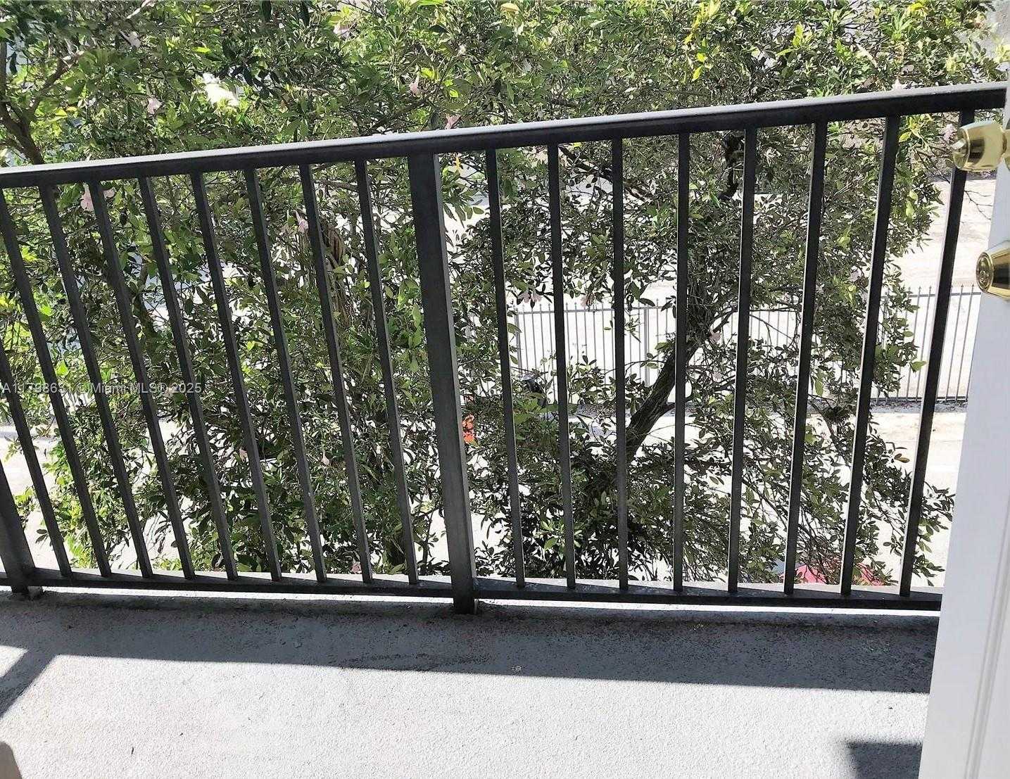 Small Image of 1100 ALTON RD #3D, Miami Beach Number 3