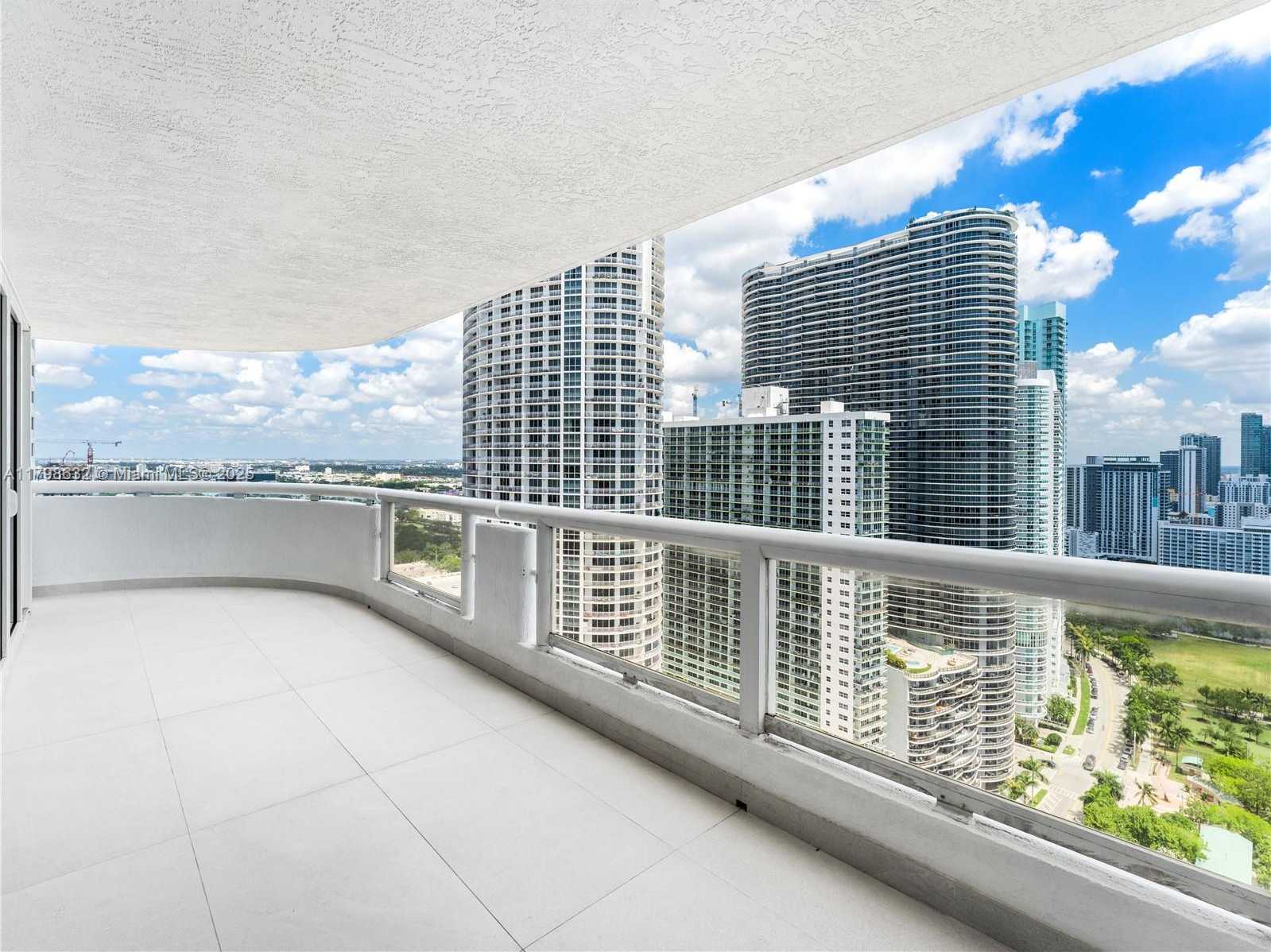Small Image of 1717 NORTH BAYSHORE DR #A-3737, Miami Number 16