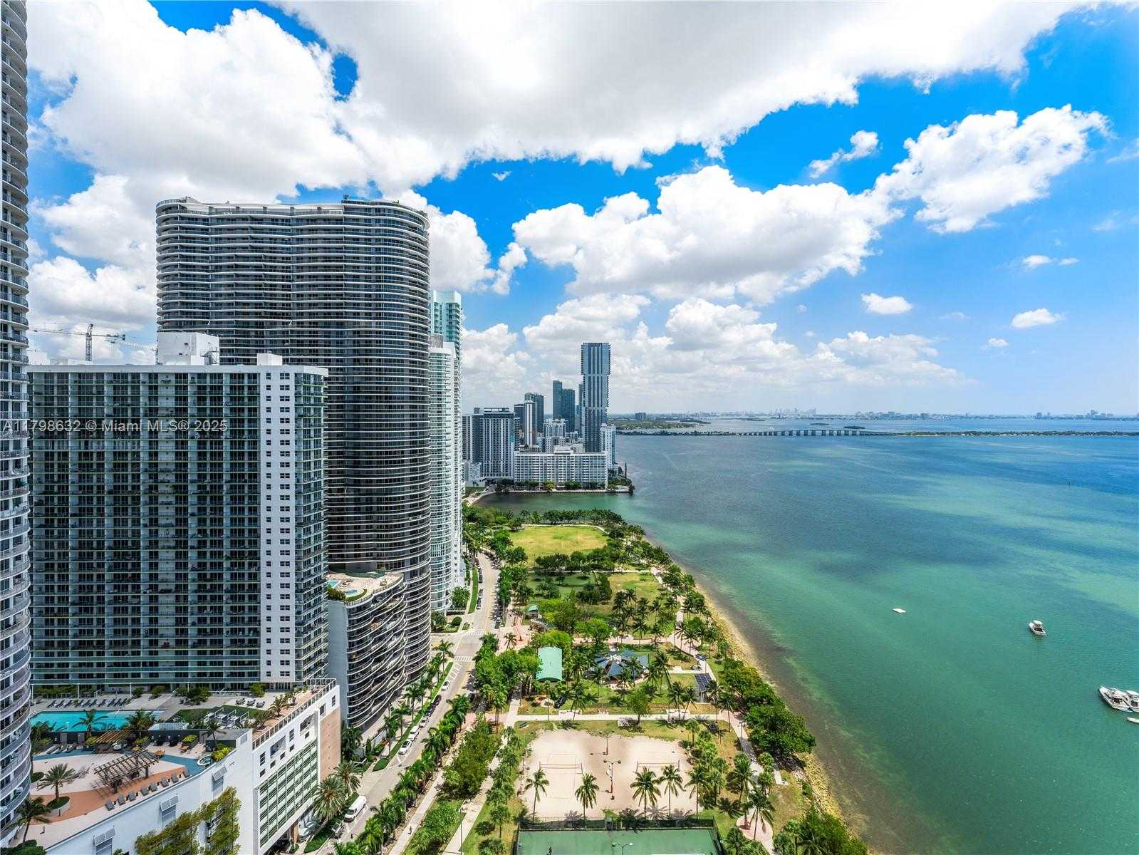 Small Image of 1717 NORTH BAYSHORE DR #A-3737, Miami Number 19