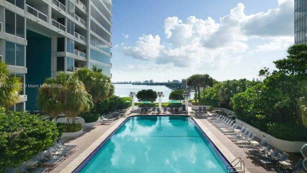 Small Image of 1717 NORTH BAYSHORE DR #A-3737, Miami Number 25
