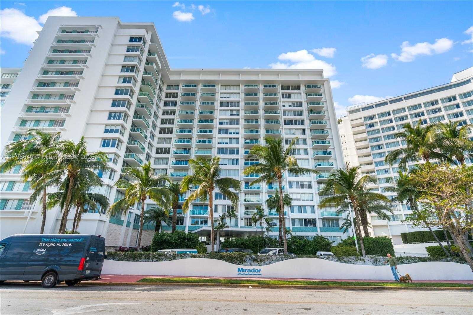 Small Image of 1000 WEST AVE #308, Miami Beach Number 23